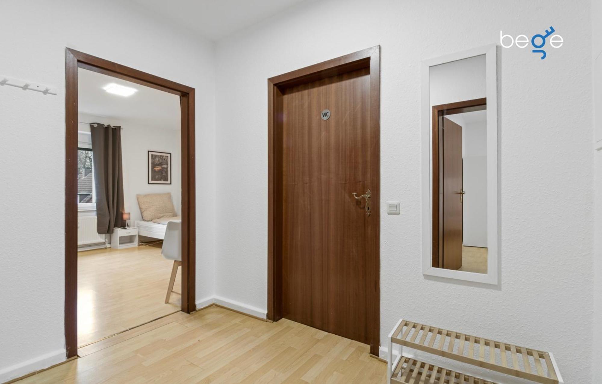 Bege Apartments: Workspot Apartment *